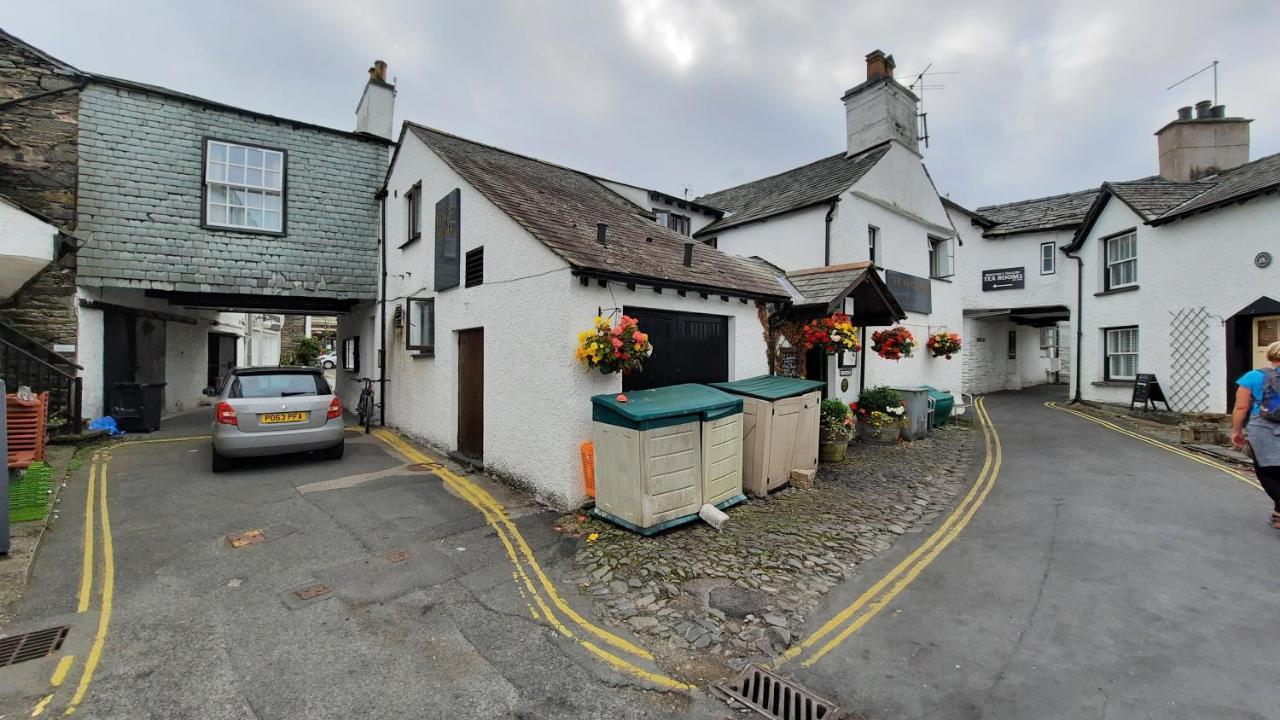 Kings Arms Hotel Hawkshead Bagian luar foto